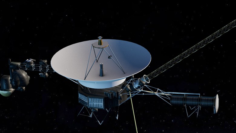 NASA 3D model of the Voyager spacecraft, with its large white dish and long boom